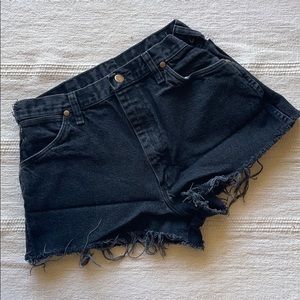Black high waisted jeans